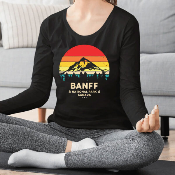 Banff Canadian National Park Retro Souvenir T-Shirt